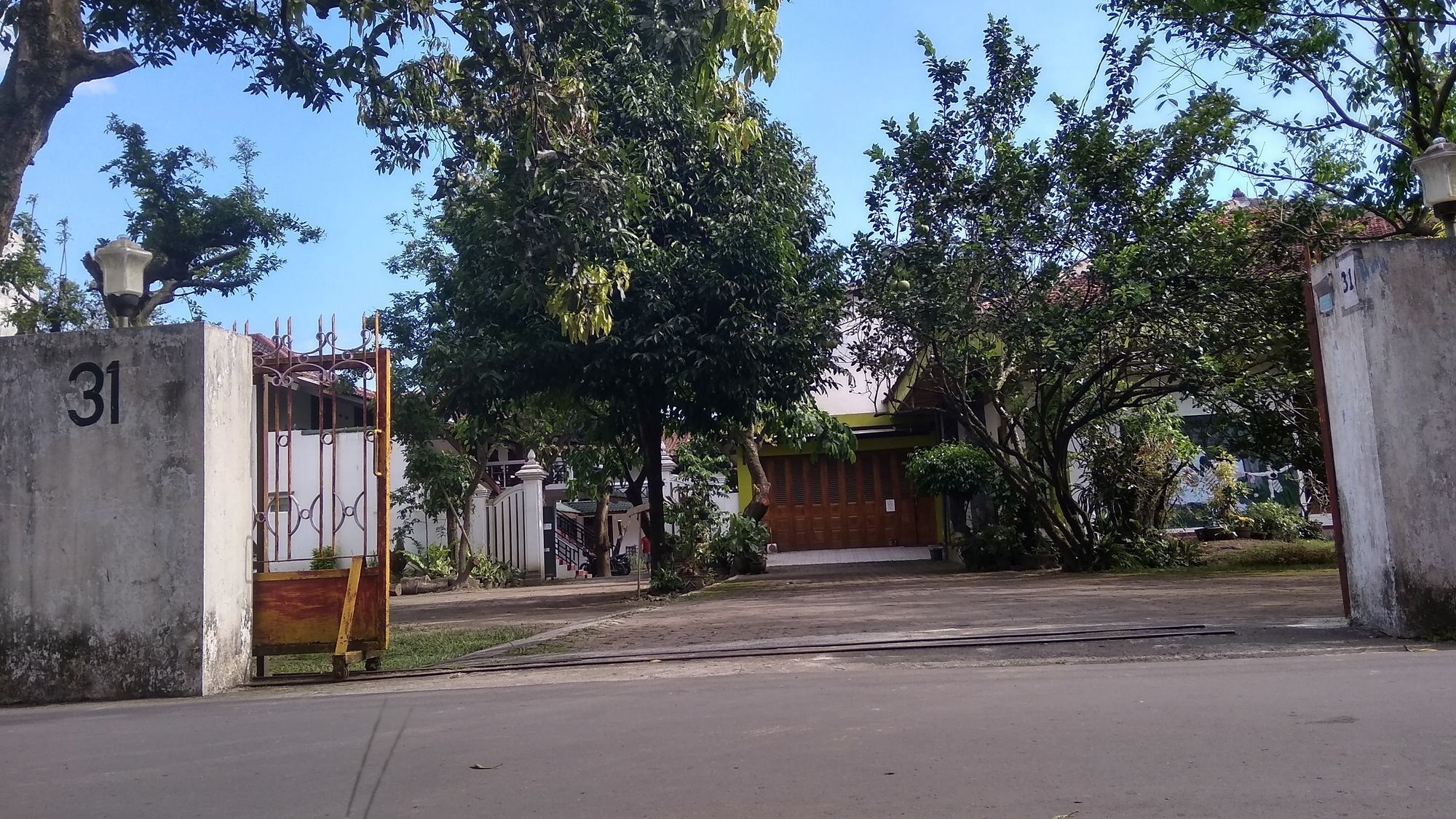Arjuna 31 Yogyakarta Exterior photo